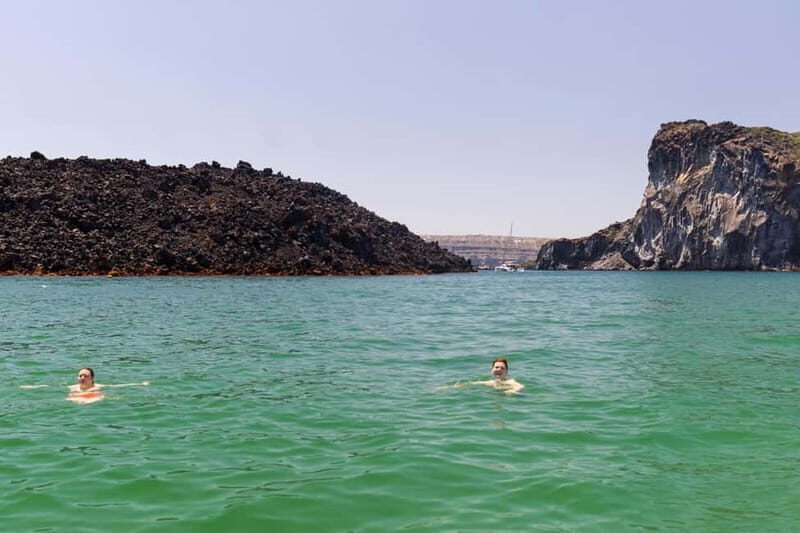 Santorini: Catamaran Cruise with Fresh Meal & Open Bar - Greek Lunch or Dinner With Open Bar: What You Get and Why It Matters