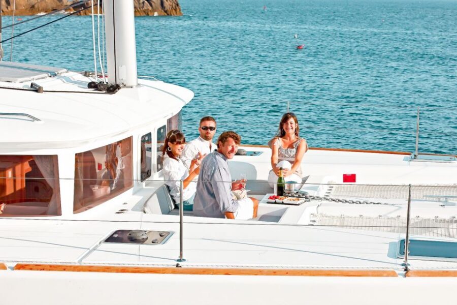 Santorini: Catamaran Tour with BBQ Meal and Unlimited Drinks - Why this Santorini catamaran feels like the smart way to do the caldera