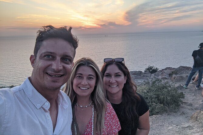 Santorini Classic Highlights and Sightseeing Private Tour - Perissa Black Sand Beach: swim, lunch options, and a laid-back finish
