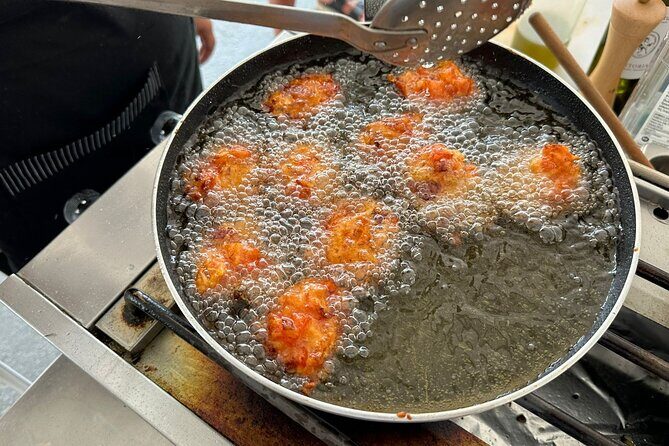 Santorini Cooking Class-2 Wineries: Special Honey Moon Experience - Quick Hits