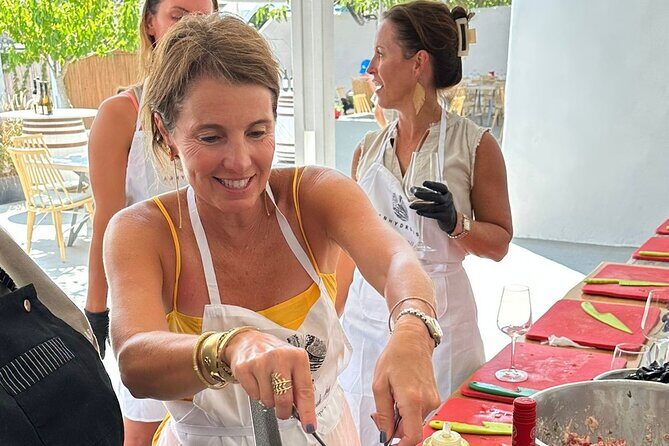 Santorini Cooking Class-2 Wineries: Special Honey Moon Experience - Why This Santorini Cooking + Winery Day Fits Real Life
