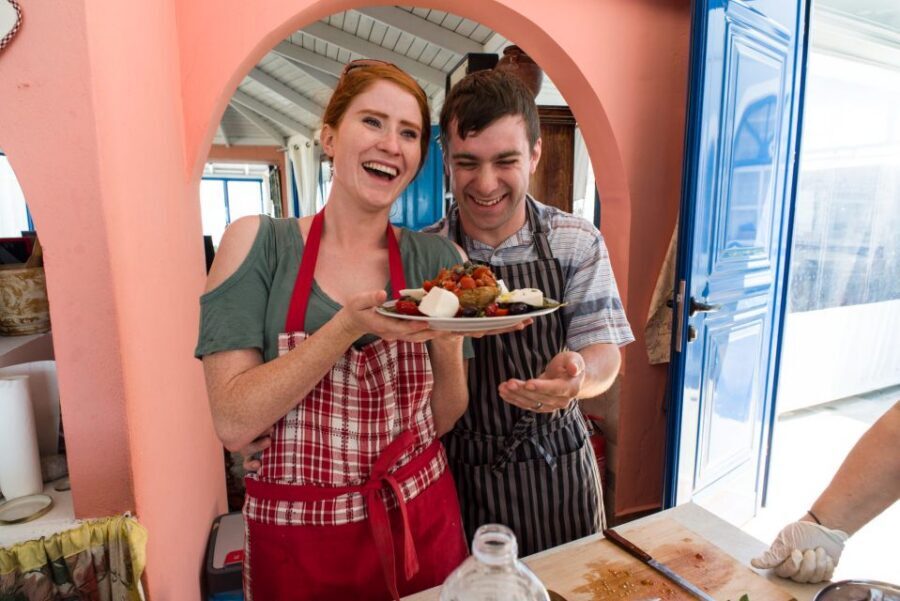 Santorini: Cooking Class and Easy Hike - Lunch that you make: what you’ll get from the meal