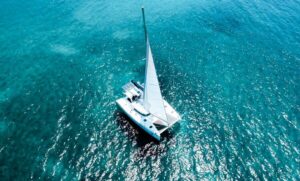 Santorini: Day Cruise with Meal & Open Bar - Getting to the Port Without Stress: Pickup, Small-Group Comfort, and On-Board Setup