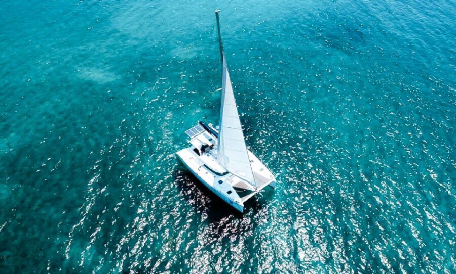 Santorini: Day Cruise with Meal & Open Bar - Getting to the Port Without Stress: Pickup, Small-Group Comfort, and On-Board Setup