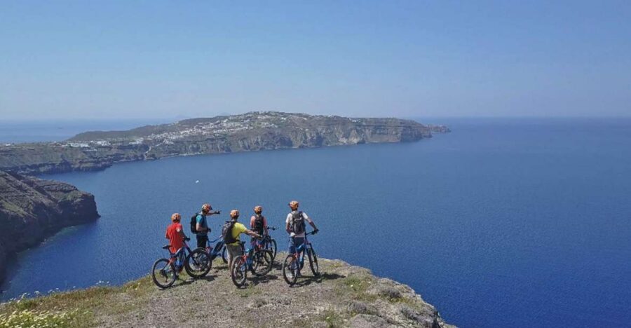Santorini: Electric Mountain Bike Adventure - Electric full-suspension e-MTBs with Bosch assist: what it really feels like