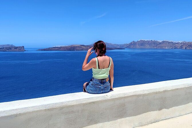 Santorini Essentials Half Day Private Sightseeing Tour - The guide makes this feel smooth, not rushed