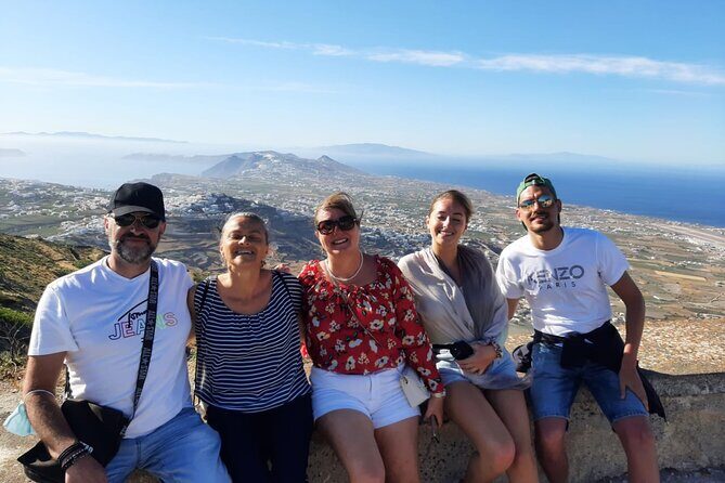 Santorini First-time Visitors Private Tour with Wine Tasting - The Unnamed Village Vibe: Vineyards, Cave Homes, and Old-School Paths