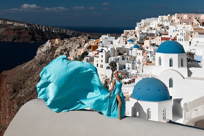 Santorini flying dress photo - Meeting Point and Session Flow: Getting Started Smoothly