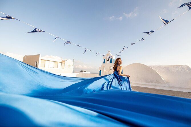 Santorini: Flying Dress Professional Photography <em>Dress Included</em> – Key Things to Know Before You Go’ /></p>
<ul>
<li><strong>Pro posing direction, not just photos</strong>: you’ll get guidance for angles and how to make the dress look right in real spots</li>
<li><strong>Edited photo delivery in 7–10 days</strong>: 35 to 70 professionally edited images, depending on your option</li>
<li><strong>Two time options with very different logistics</strong>: 1 hour in Oia with no pickup; 3 hours up to 3 villages with pickup/drop-off</li>
<li><strong>Flying dress rules vary by group type</strong>: solo/couple gets 1 dress total; best friends gets 1 dress per lady</li>
<li><strong>Same-day phone videos included</strong>: 2–3 short videos captured on the day</li>
<li><strong>Walking matters</strong>: wear comfortable shoes and expect stairs and uneven steps for the best angles</li>
</ul>
<h2 id="how-the-flying-dress-shoot-really-works-and-why-it-looks-good">How the Flying Dress Shoot Really Works (And Why It Looks Good)</h2>
<p><img src=