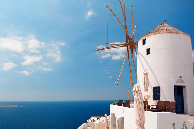 Santorini Highlights and Venetian Castles Small-Group Day Tour - Perissa Black Sand Beach Break: Swim, Stretch, and Handle Lunch Your Way