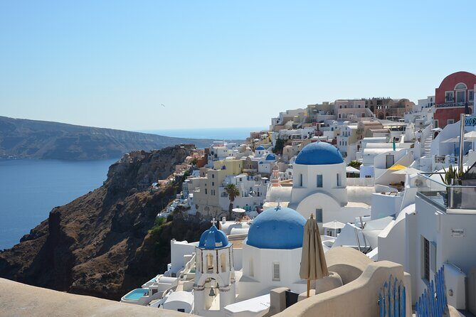Santorini Highlights Small-Group Tour with Wine Tasting option - Oia Main Street for 50 minutes: how to make those iconic streets count
