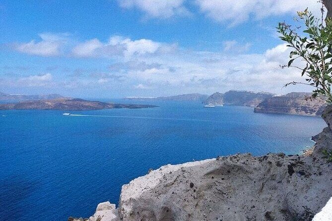 Santorini Highlights Tour 5 Hour - Oia: Architecture, Captains’ Houses, and Sunset Energy