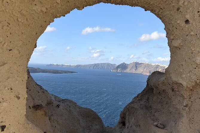 Santorini Instagram and TikTok Photo Spots Private Tour - Megalochori: Traditional Village Walking Without the Major Climb