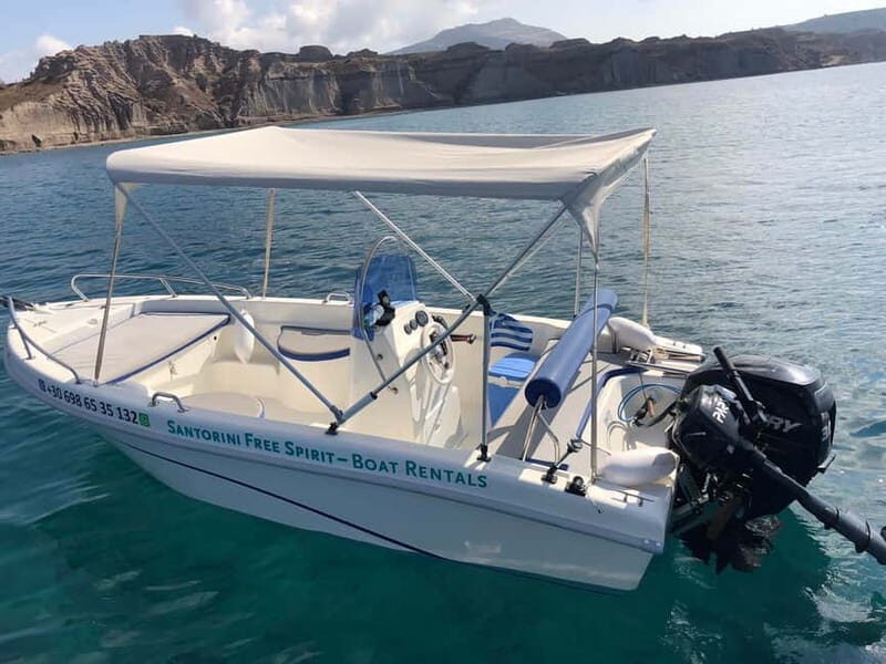 Santorini: License-Free Boat Rental with Ice, Water, & Fruit - The real appeal: Santorini caldera views without a tour timetable