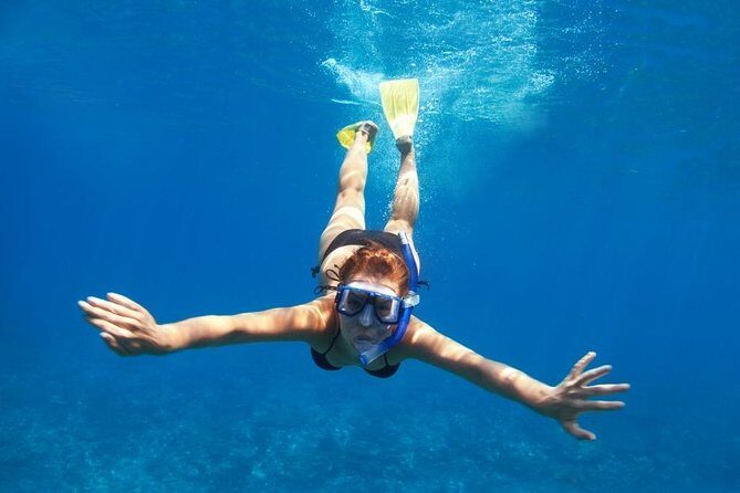 Santorini Luxury Catamaran Day Cruise with BBQ,drinks,transfer - White Beach snorkeling and BBQ on board: the midday highlight