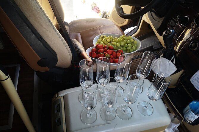 Santorini Luxury private tour for small groups - Price and value: what you get for $635.99 per group