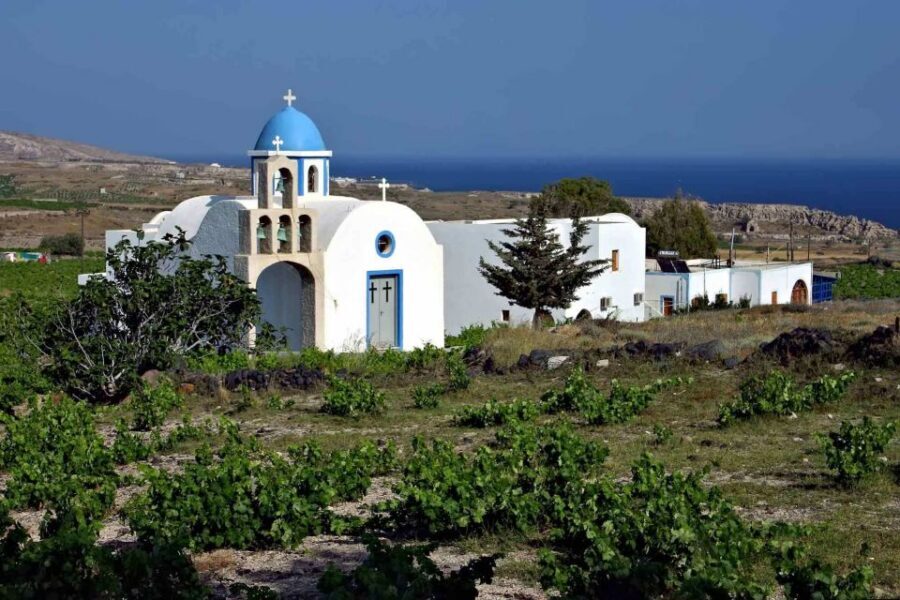 Santorini: Mesa Gonia, Pyrgos and Oia Tour - Who This Tour Suits Best (and Who Should Skip It)