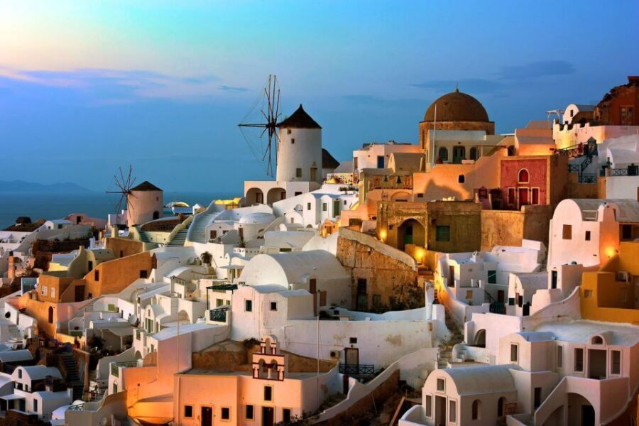 Santorini: Must-See Highlights Private Sightseeing Tour - Key things that make this tour worth it