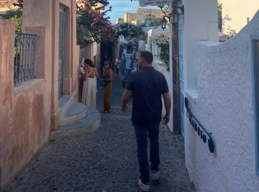 Santorini: Oia & Three Bells 4-hour Private Custom Tour - The quick viewpoint moments that make Santorini feel bigger