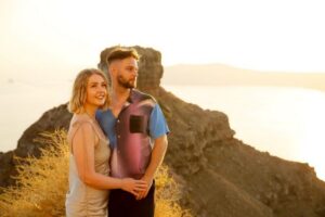 Santorini: Photo Shoot with a Private Vacation Photographer - How the 1–3 hour session + up to 3 locations plays out