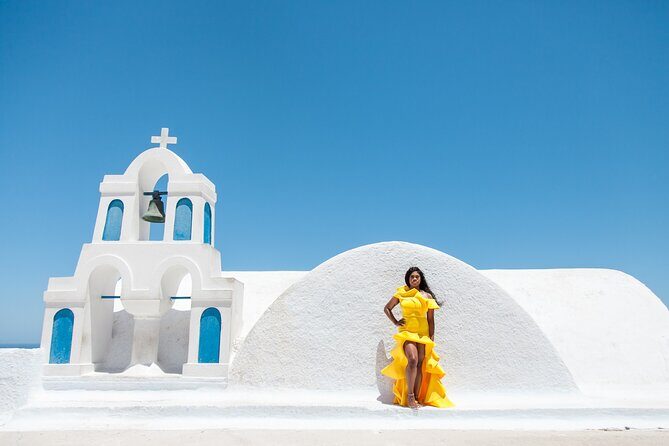 Santorini Photoshoot Oia - Price and Value for Groups Up to 4