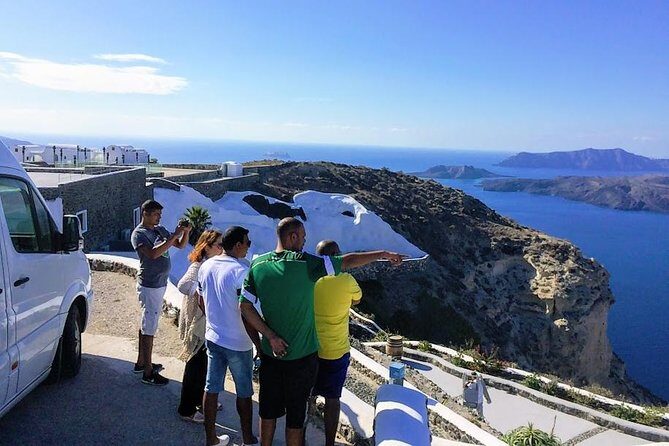 Santorini Port Transport & Transfer Services - Price and value: why $36.01 can make sense in Santorini