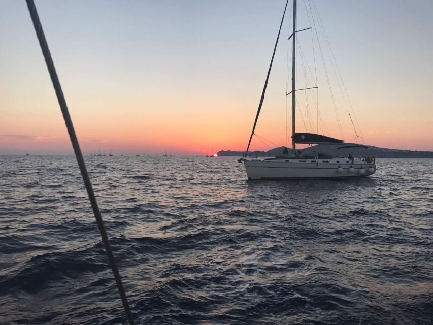 Santorini: Private 5-Hour Sunset Sailing Tour with Dinner - Value for money: what $1,178 per group really covers
