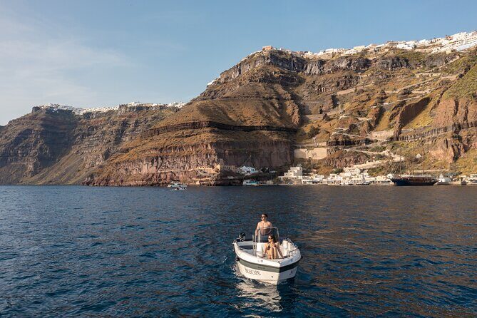 Santorini Private Adventure – Captain Your Own Cruise - Up to 5 Hours of Caldera Time: Volcano, Thirasia, and Aspronisi