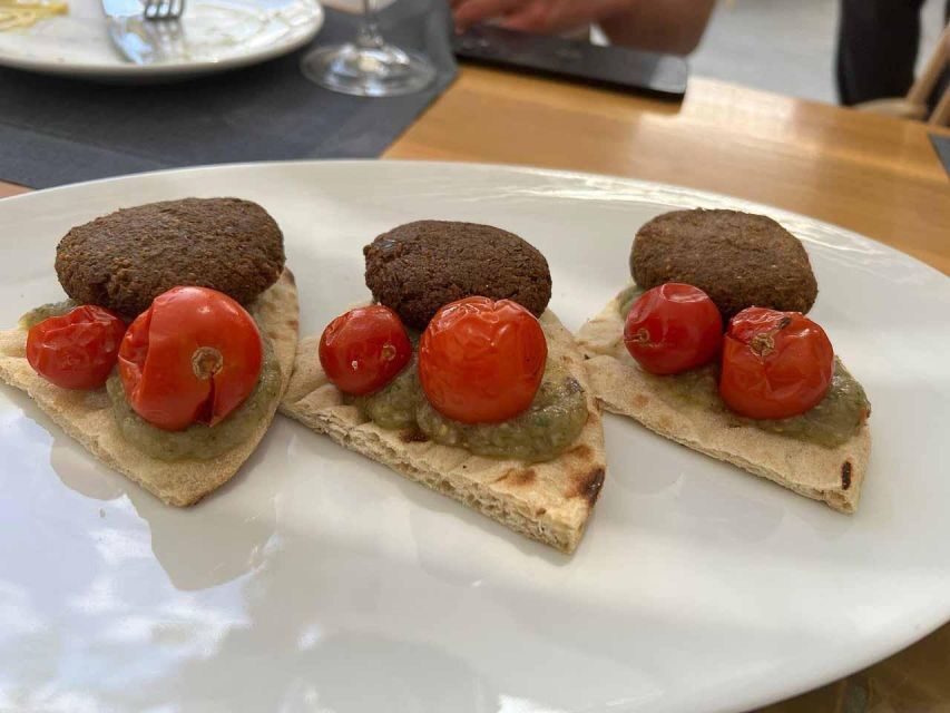 Santorini: Private Cooking Class and Wine Tasting Tour - 8 Santorini Wines You’ll Actually Want to Talk About