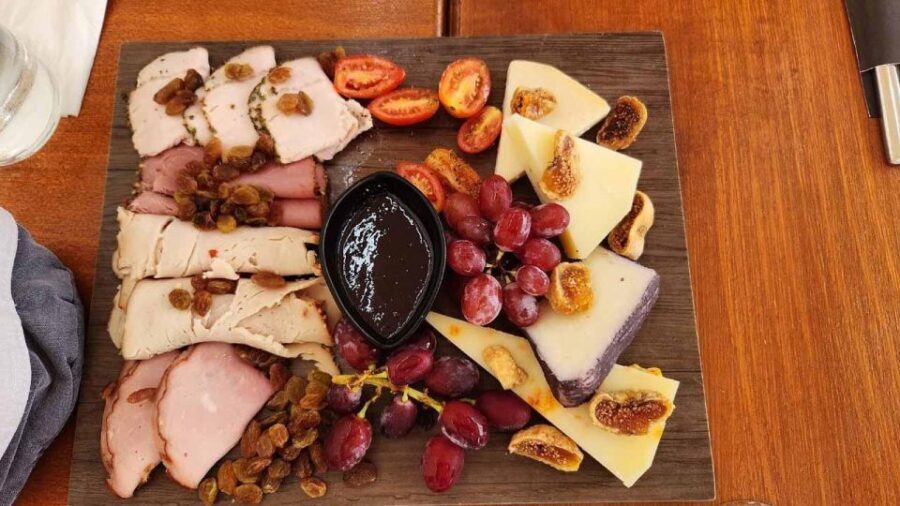 Santorini: Private Cooking Class and Wine Tasting Tour - Price and Value: Is $1,060 a Good Deal for Your Group?