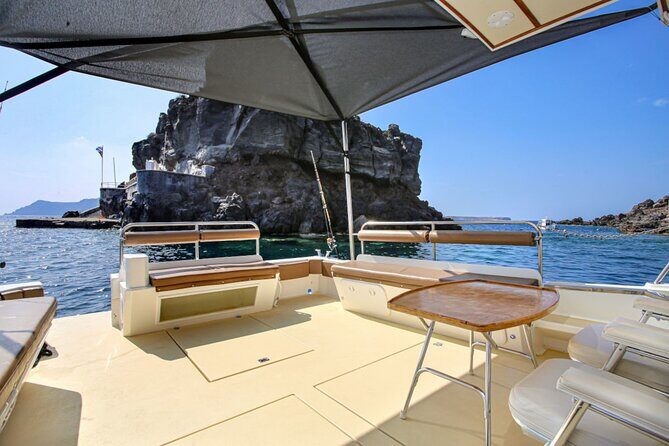 Santorini Private Cruise Sightseeing Tour with BBQ and Drinks - Mobile ticket and an easy start on the island