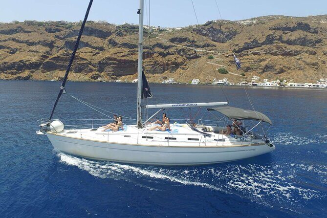 Santorini Private Daytime Sailing Tour with Meal, Drinks &Transfer included - George and the family-run feel: custom sailing without the awkwardness