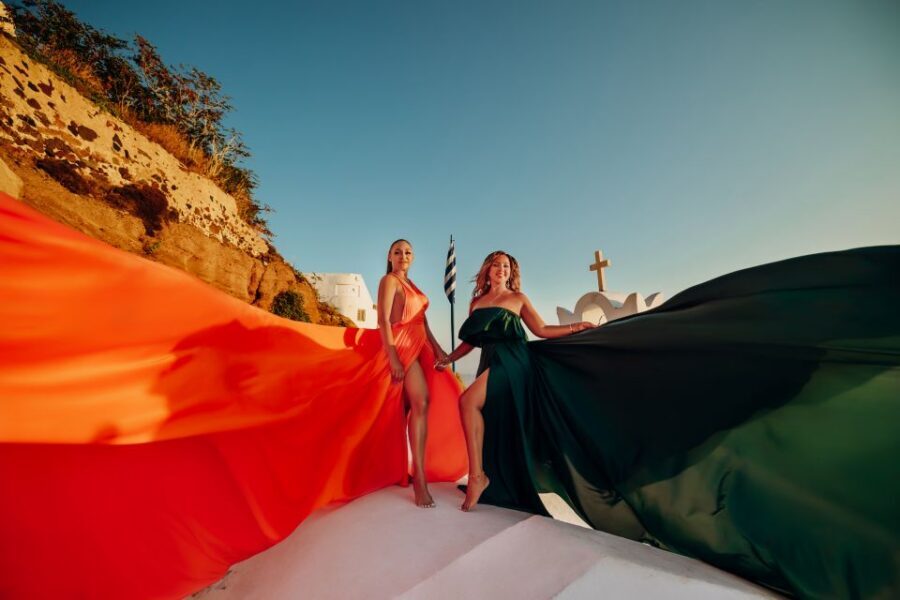 Santorini: Private Flying Dress Photoshoot Experience - The dress situation: what’s included, what costs extra
