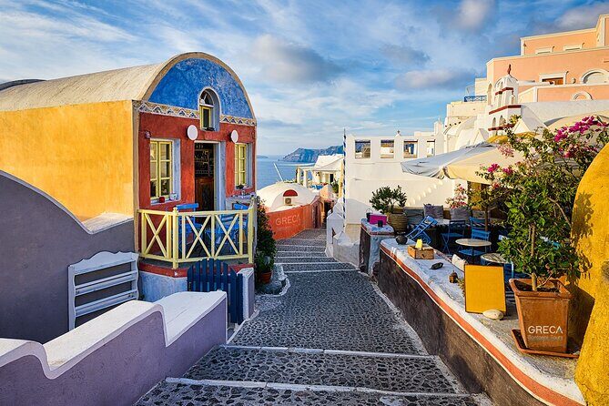 Santorini Private Half-Day Sightseeing Tour - Perissa Black Sand Beach: what that extra hour buys you