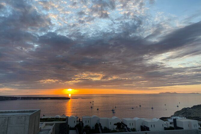 Santorini Private HIGHLIGHTS TOUR - Imerovigli and Skaros Rock: dramatic views, short stop energy