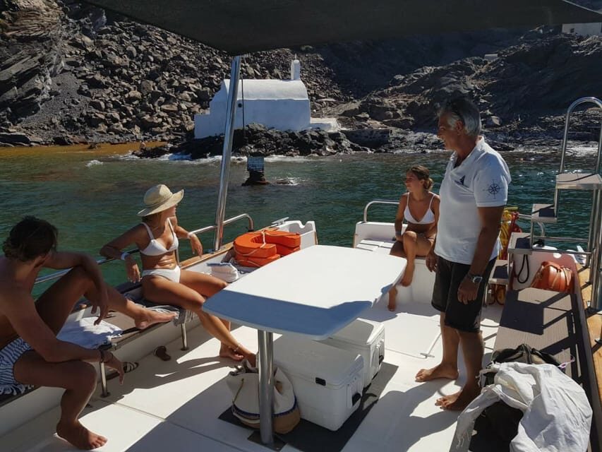 Santorini: Private Motorboat Cruise and Volcano Hike - Hot Springs and Muddy Thermal Time: The Fun (and the Smell)