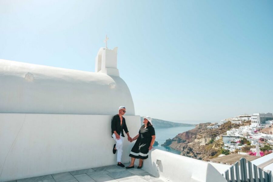 Santorini Private Photoshoot - What You Actually Get: Editing, Image Count, and Delivery