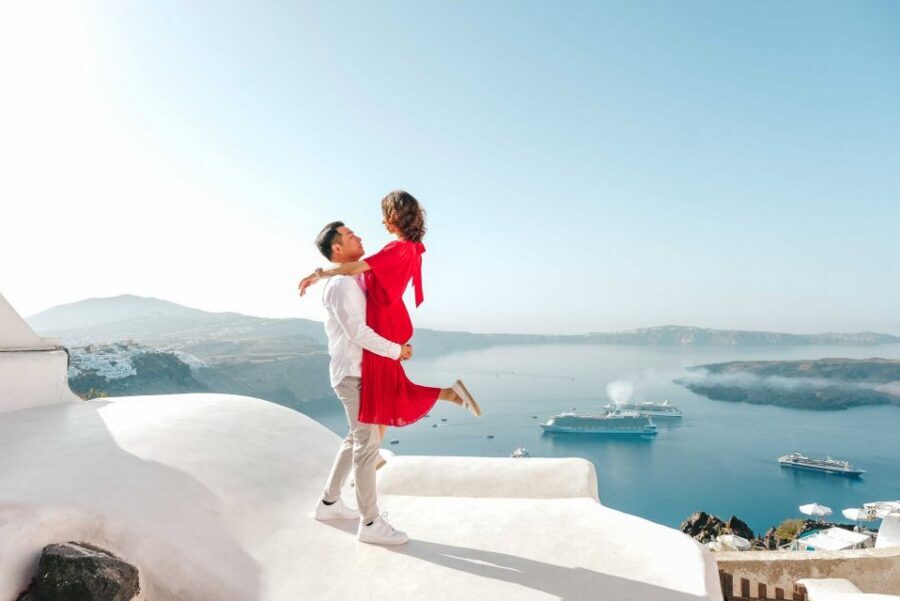 Santorini Private Photoshoot - How to Prep So Your Photos Look Like You