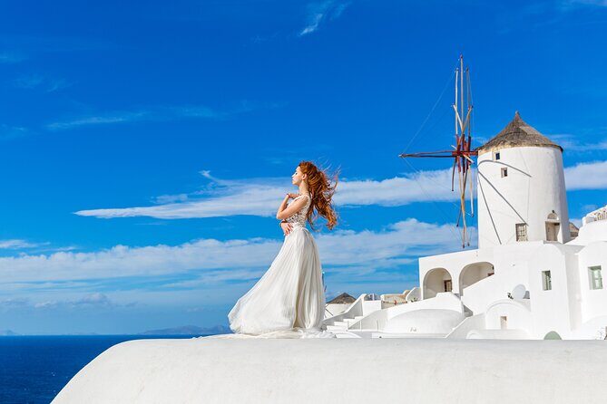 Santorini Private Photoshoot Tour by a Professional Photographer - Oia Photoshoot: Blue Domes, White Buildings, and a Pedestrian Route