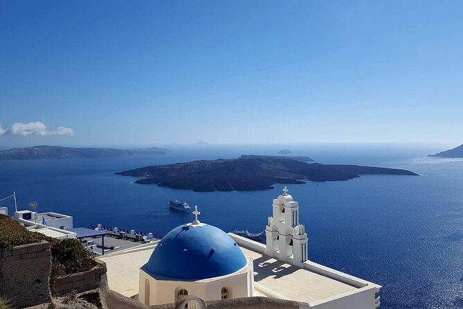 Santorini Private Romantic Tour with Dinner & Wine Tasting - Red Beach: volcanic color and a quick shore reset