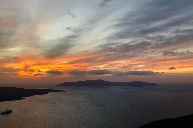 Santorini Private Roundtrip Transfer from/to Airport,Port & Hotel - Timing tips so you don’t wait around