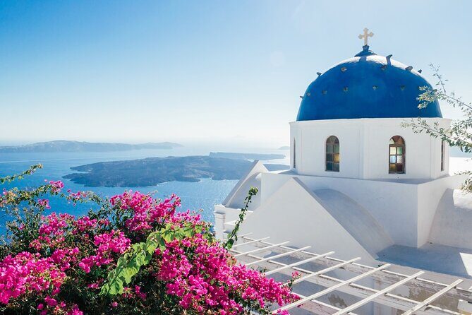Santorini Private Sightseeing Guided Tour - Pyrgos: narrow alleys and a maze you can enjoy slowly