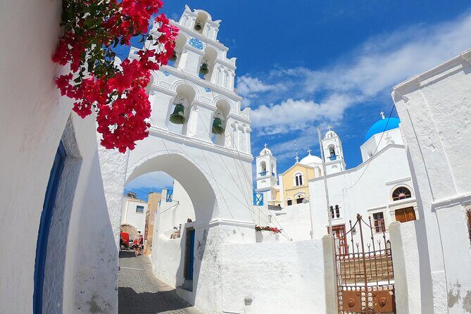 Santorini Private sightseeing land tours - Why a private van tour beats “just getting around”