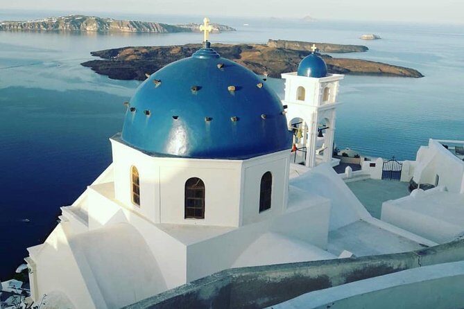 Santorini Private sightseeing land tours - Red Beach and Black Sandy Beach: volcanic color with two very different moods