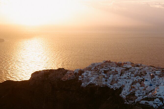 Santorini Private Sightseeing – Real Island Experience - Fira and Imerovigli: pan views plus different kinds of walking