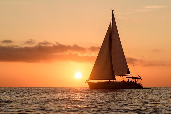Santorini Private Sunset Sailing Tour with Dinner, Drinks &Transfer included - Between the Volcanoes: Palea Kameni, Warm Water, and the Real Geology