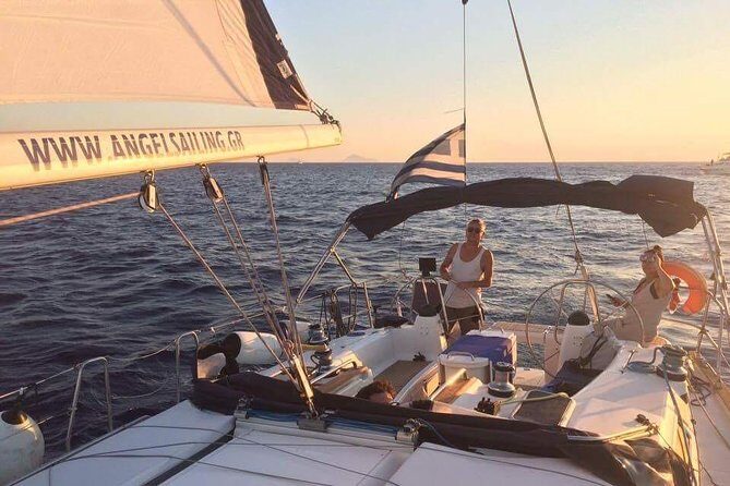 Santorini Private Sunset Sailing Tour with Dinner, Drinks &Transfer included - Dinner, Drinks, and the Comfort Stuff That Actually Counts