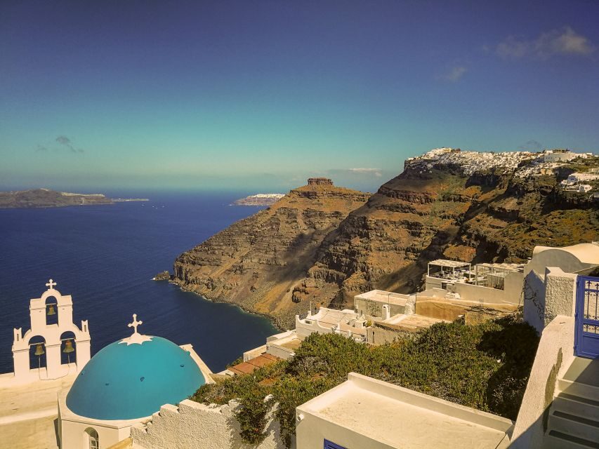 Santorini: Private Sunset Tour with Picnic & Transfer - Profítis Ilías (Prophet Elias): the 20-minute stop with big payoff
