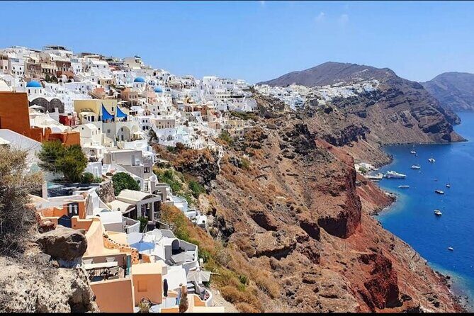 Santorini Private Tour from 3-8 hours - Megalochori: slow down in the traditional village square