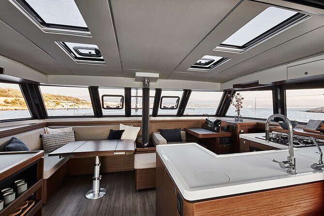 Santorini Private Tour Half-Day Sailing Platinum Catamaran Cruise - Hot Springs & Caldera Bay: a geology story told by your eyes
